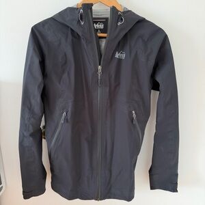 REI Co-op Drypoint GTX Rain Jacket (size sm)